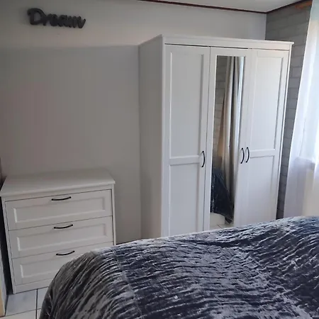 Gemuetliches, Komfortables Vakantiehuis *